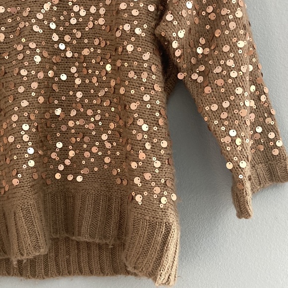 SOLD - Picture 4 of 11